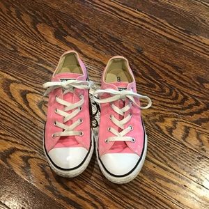 Converse Pink low sneakers Size 4